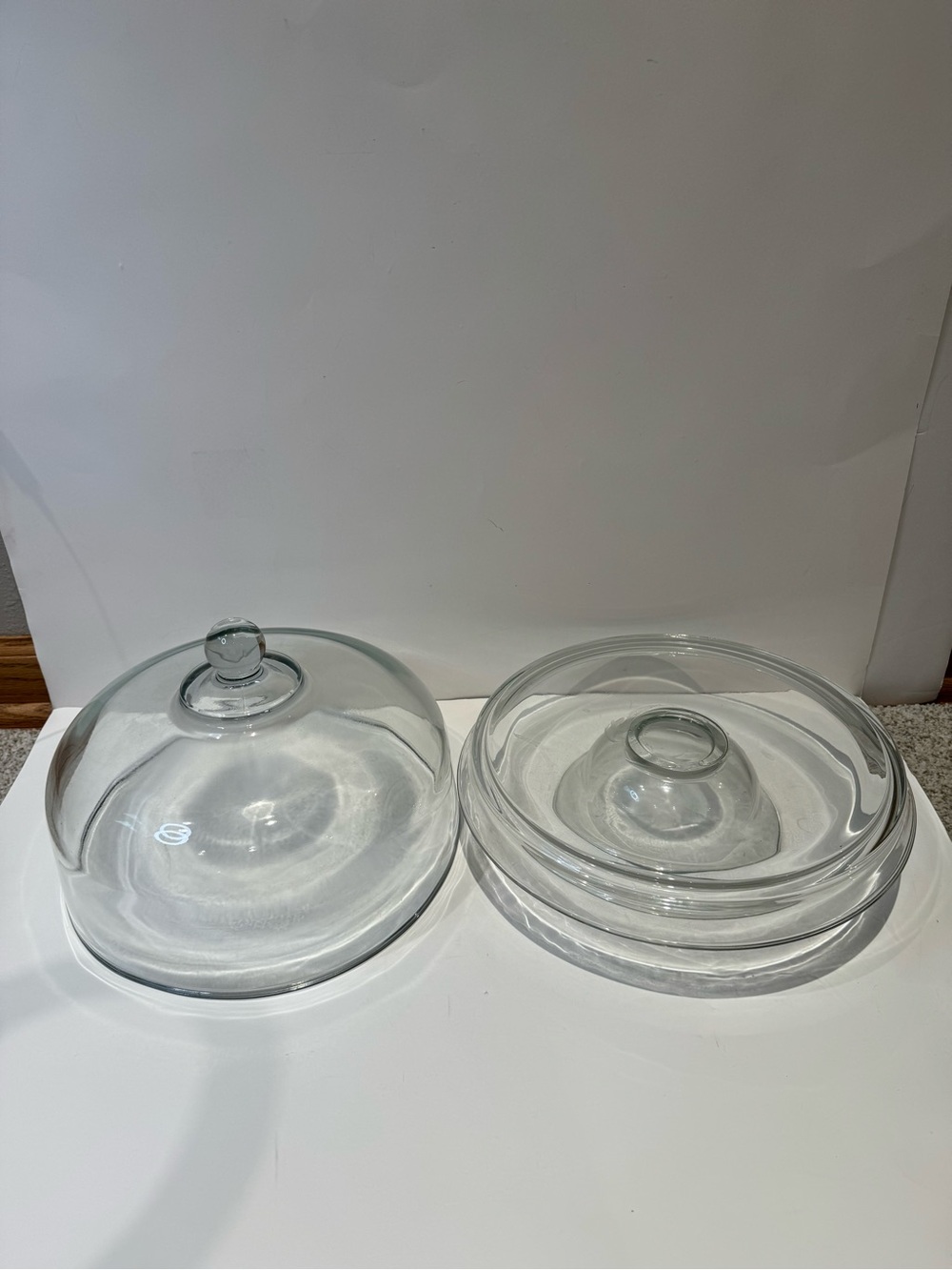 2-Piece Clear Glass Cake / Chip Dip Holder with Dome Cover with Round Knob - Picture 3 of 10